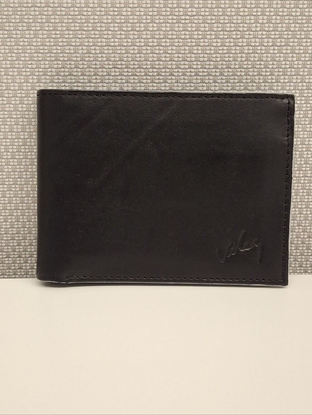 VELEZ Leather Bifold Wallet